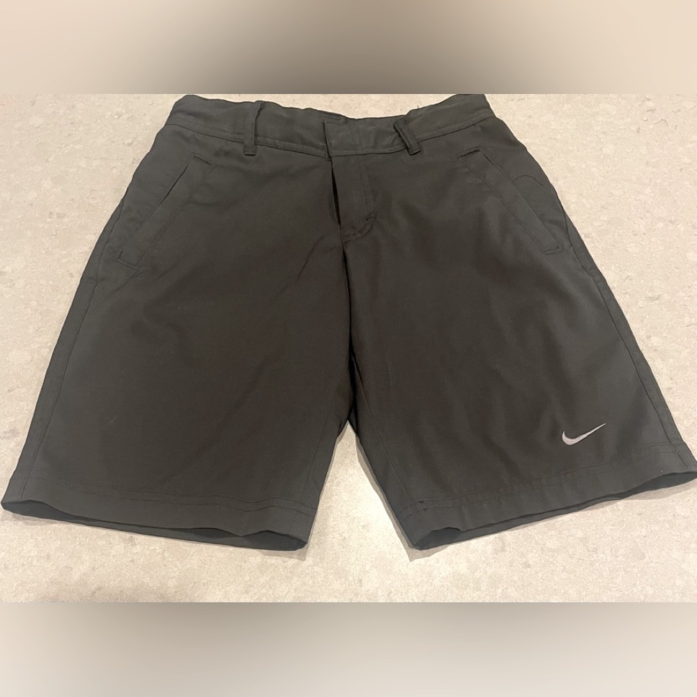 Boys Nike Dri-Fit Golf Short Size S